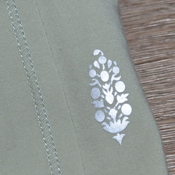 Free People Movement Turnout Sage Green Legging Size XS Extra Small - Picture 7 of 8